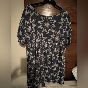 Free People “mini dress” tee size small